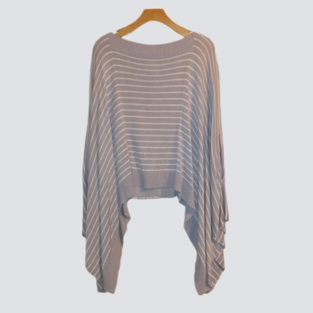Lululemon Lavender and White Striped Knit Poncho - Picture 4 of 10